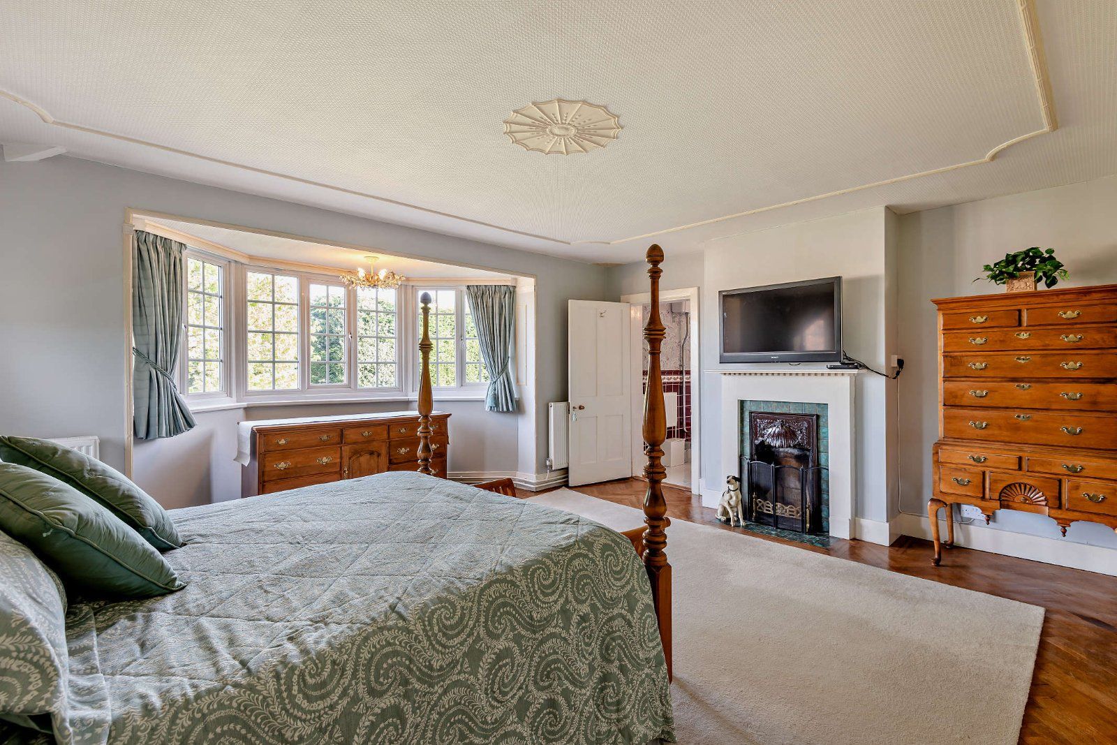 Principal Bedroom