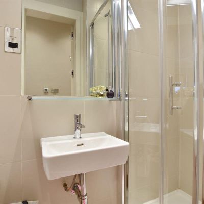 Ensuite Shower
