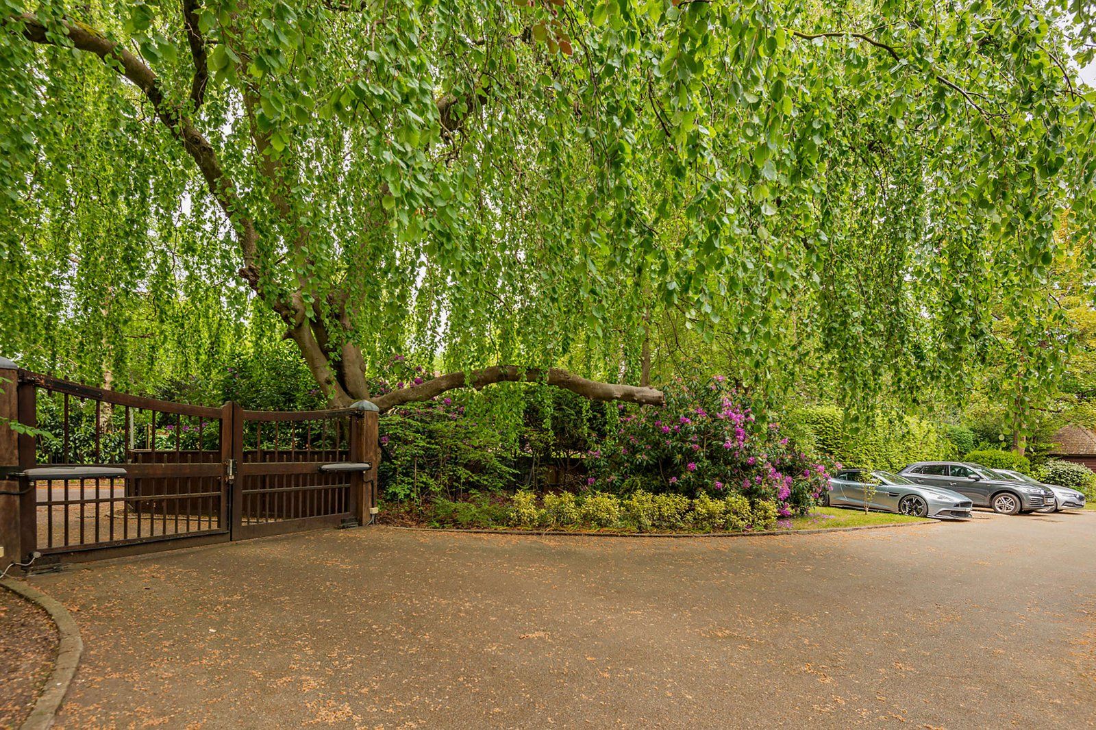 Entrance Gates