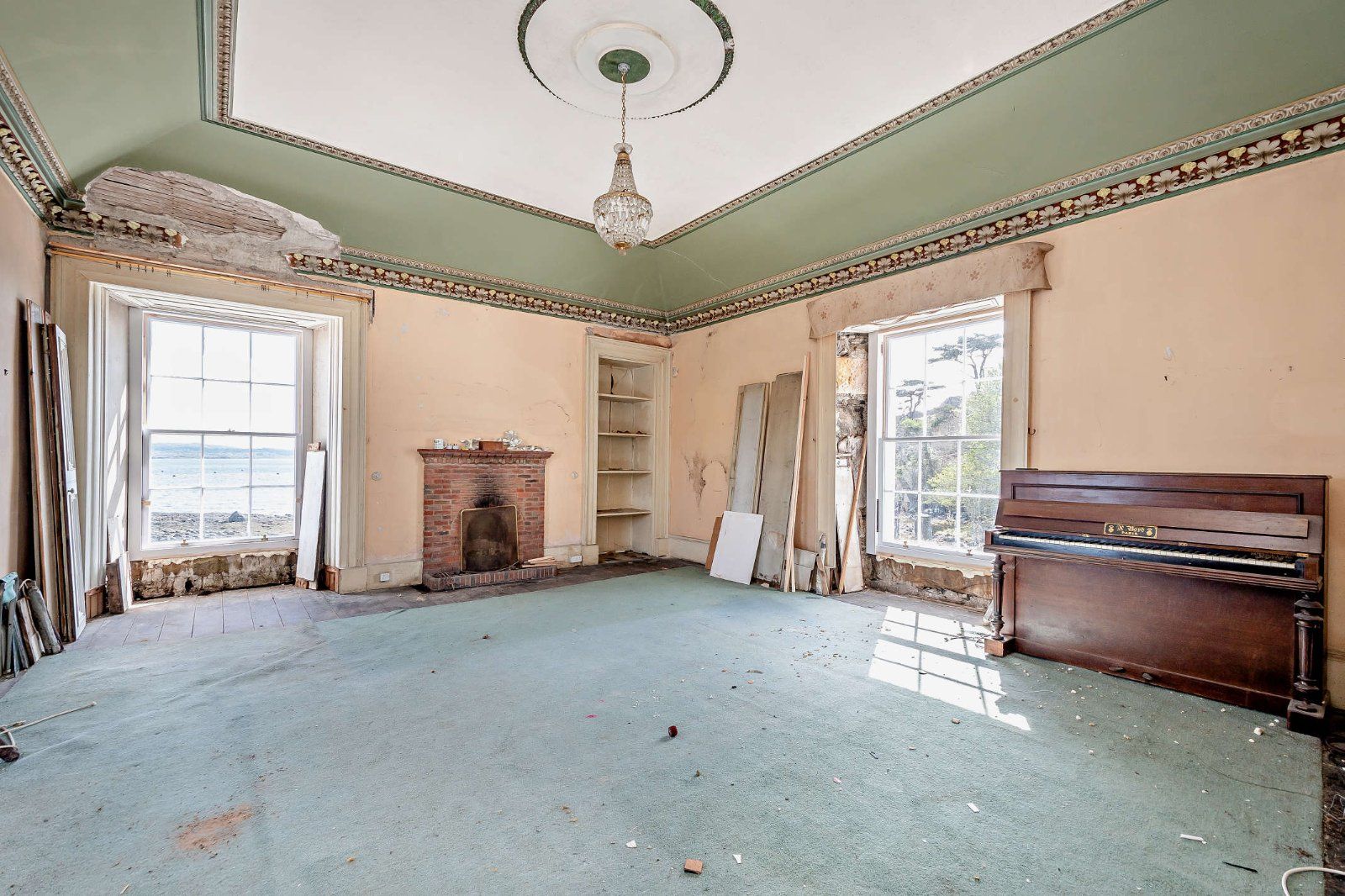 Husabost House