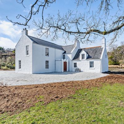 Husabost House