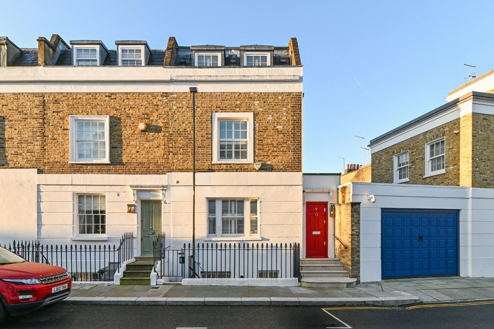 First Street, Sw3