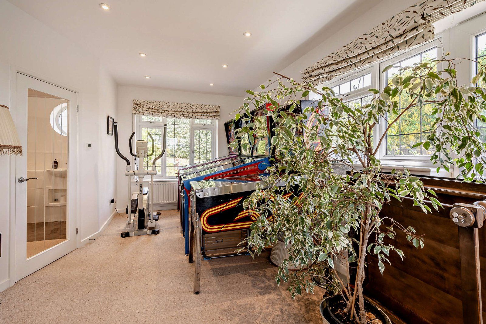 Sitting Room/Bed 4