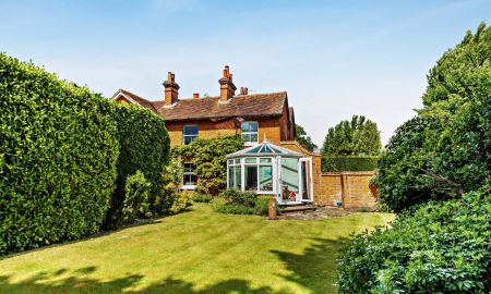 Windlesham, Surrey