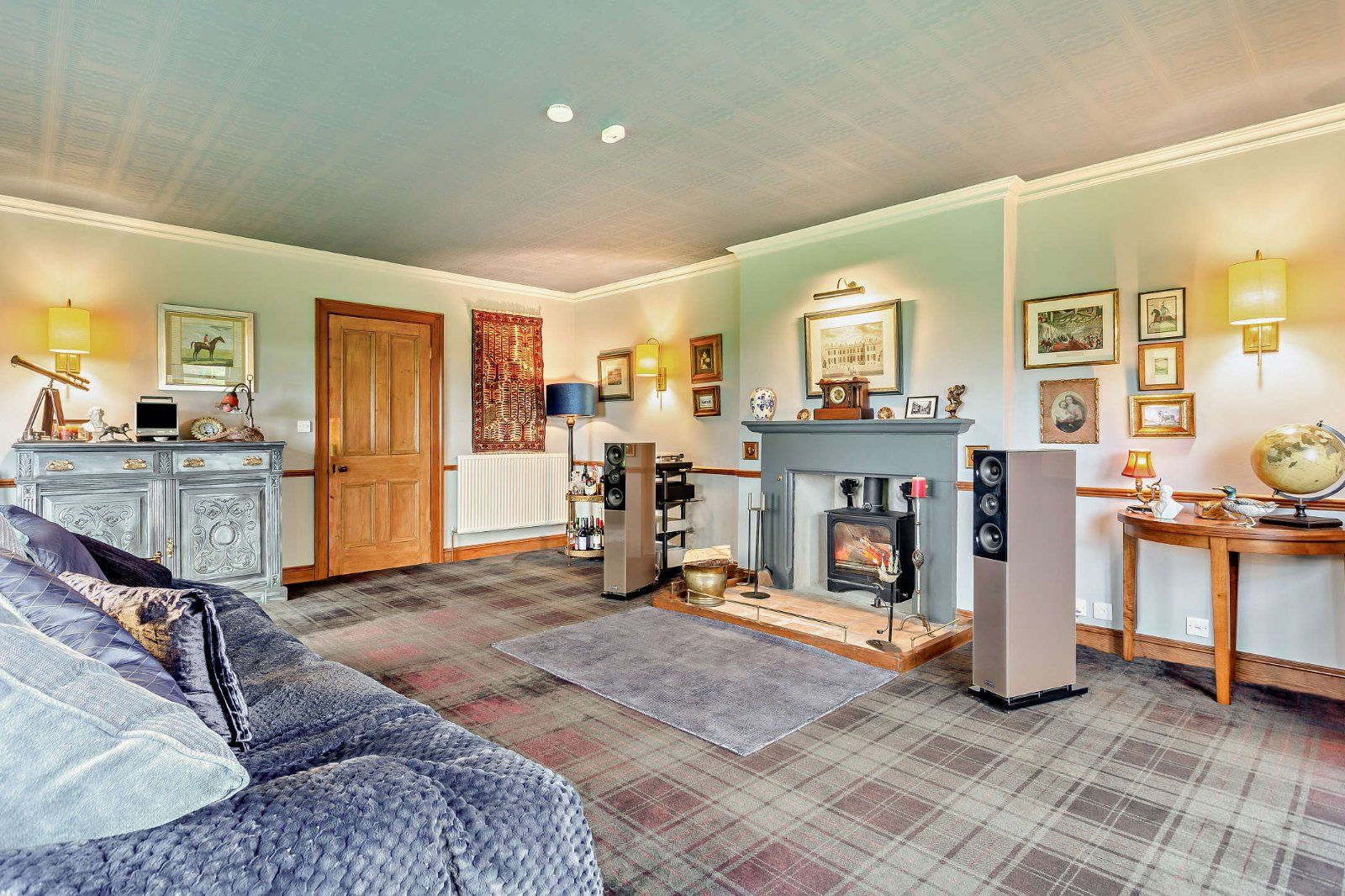 Naver Lodge