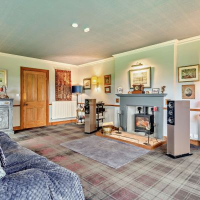 Naver Lodge