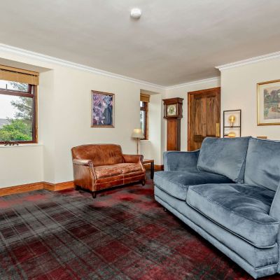 Naver Lodge