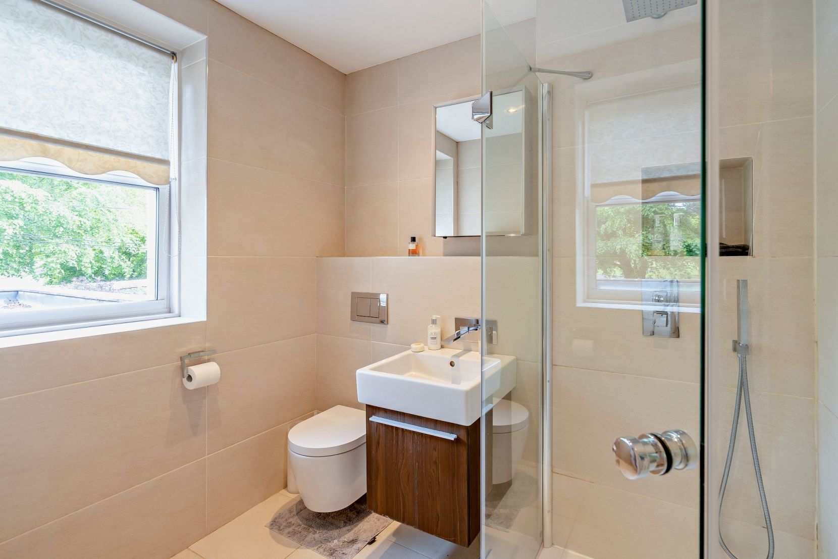 1st Floor Shower