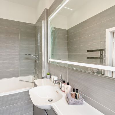 Plunge Bath