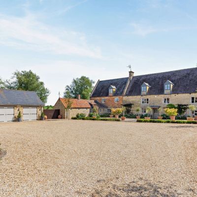 Manor Farmhouse