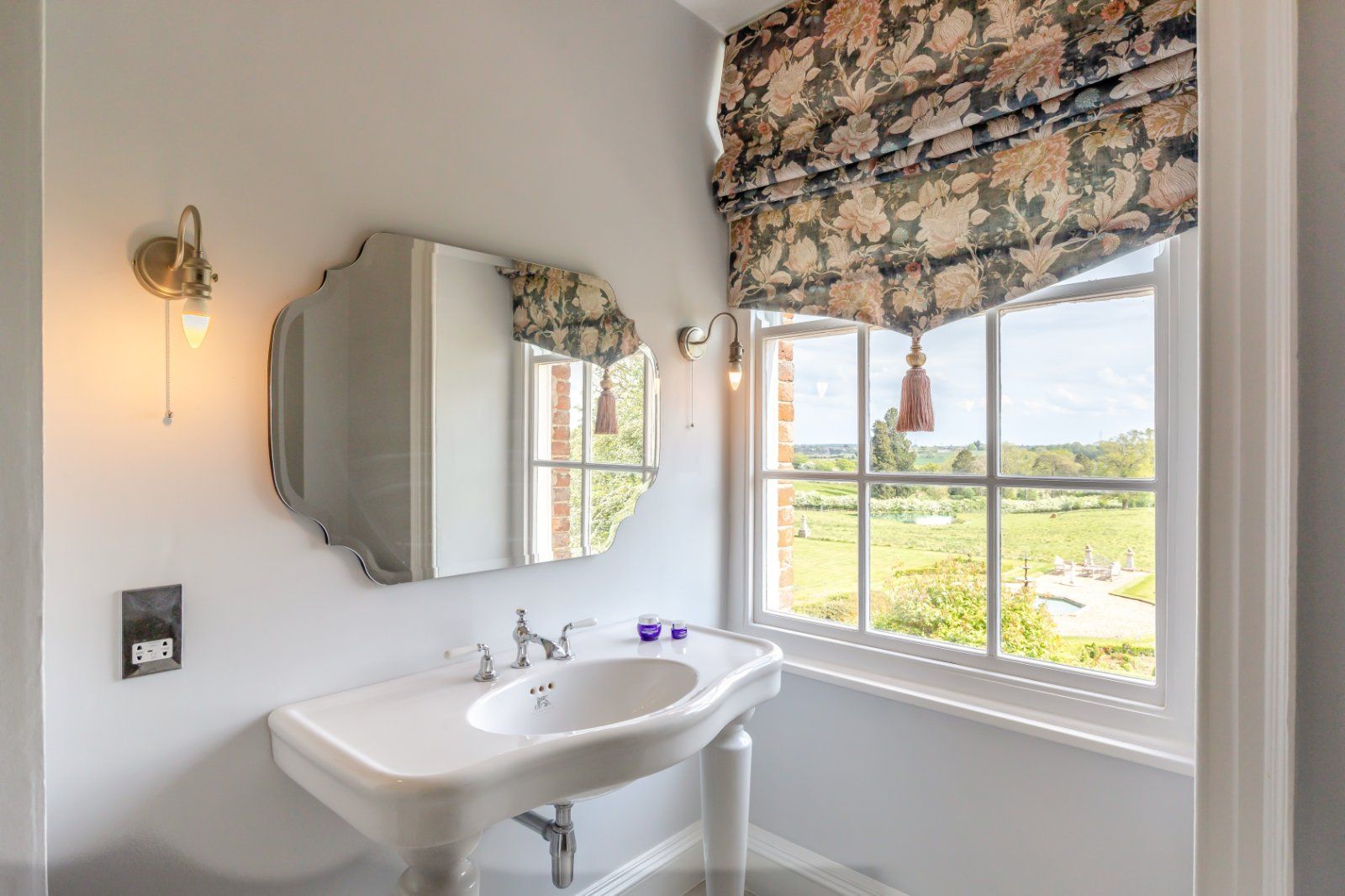 Picture No. 12
