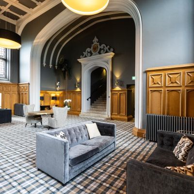 Chapel Lounge