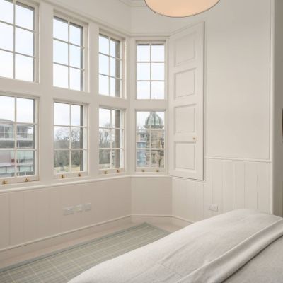 Principal Bay Window