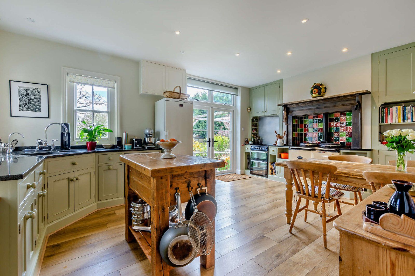 Kitchen/Dining