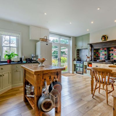 Kitchen/Dining