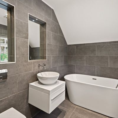 Bedroom 2 En Suite