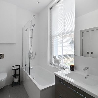 En Suite Bathroom