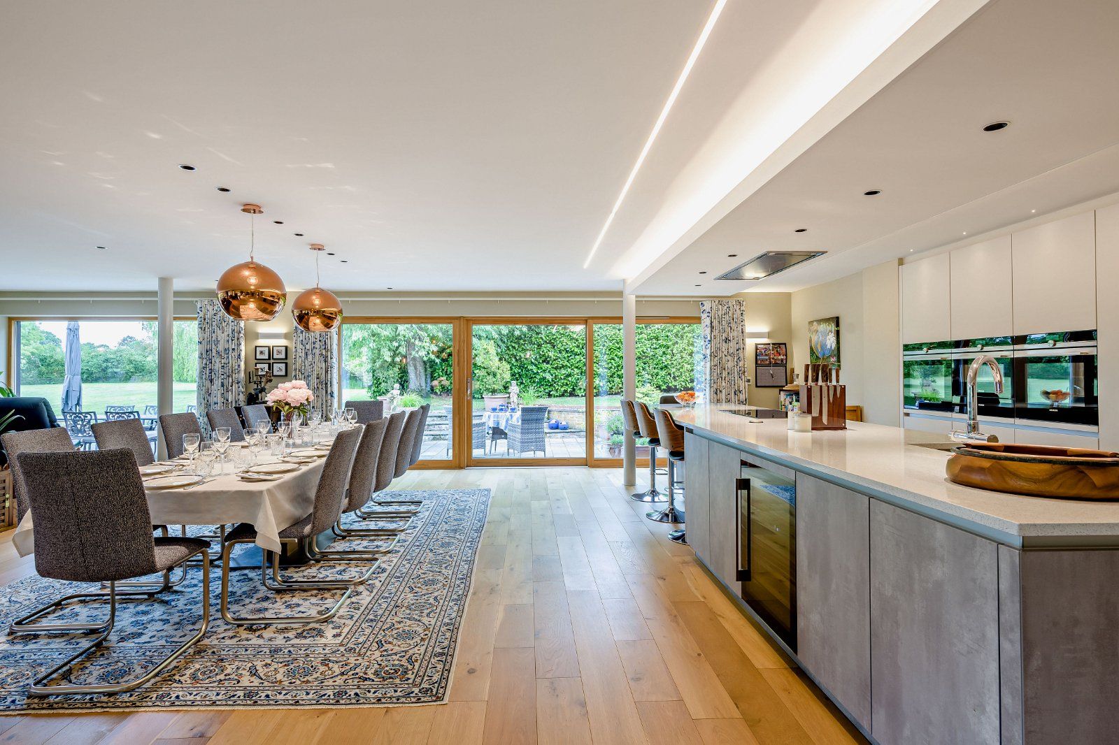 Kitchen/Dining