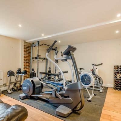 Gym/Garage