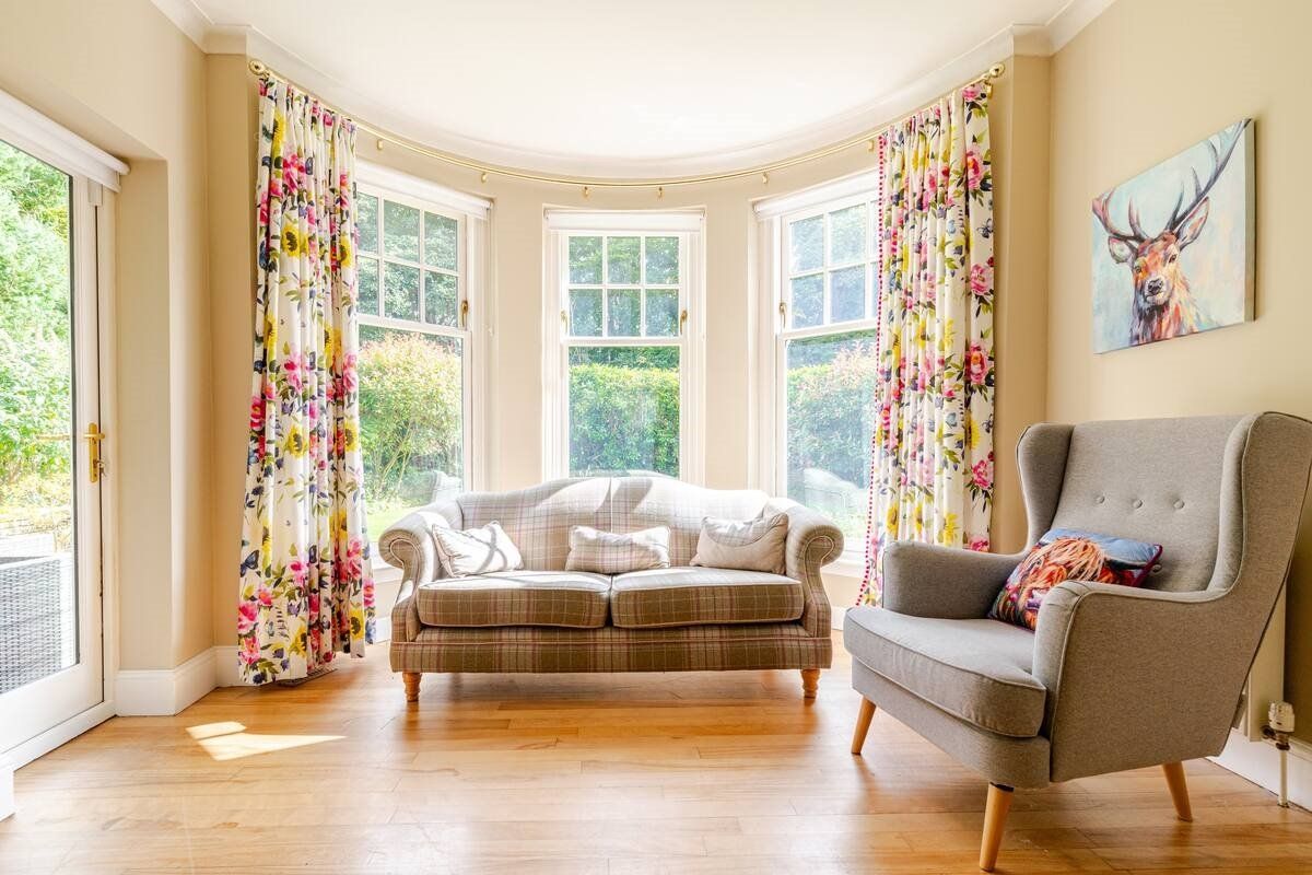 Large Bay Window