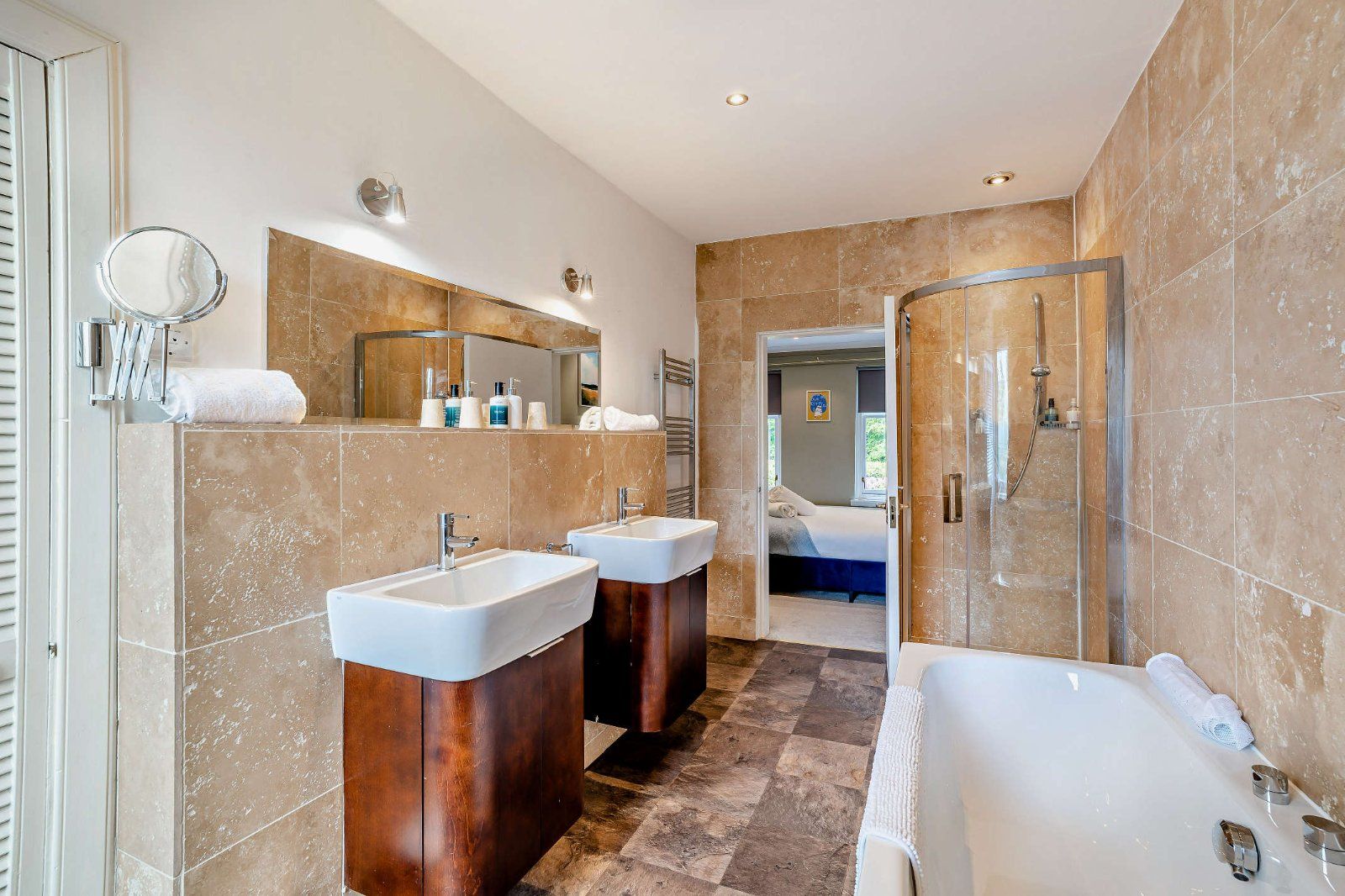 Principle Ensuite