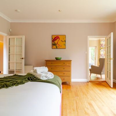 Versatile Room