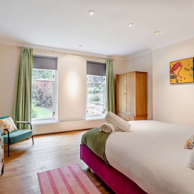 Bedroom Or Living