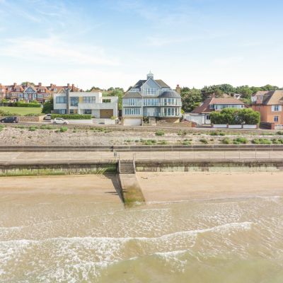 99 Sea Road