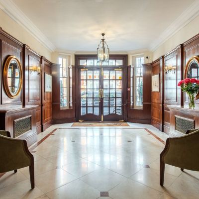 Communal Lobby