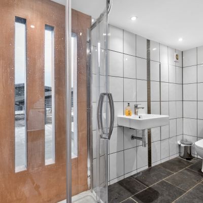 Exisiting Shower