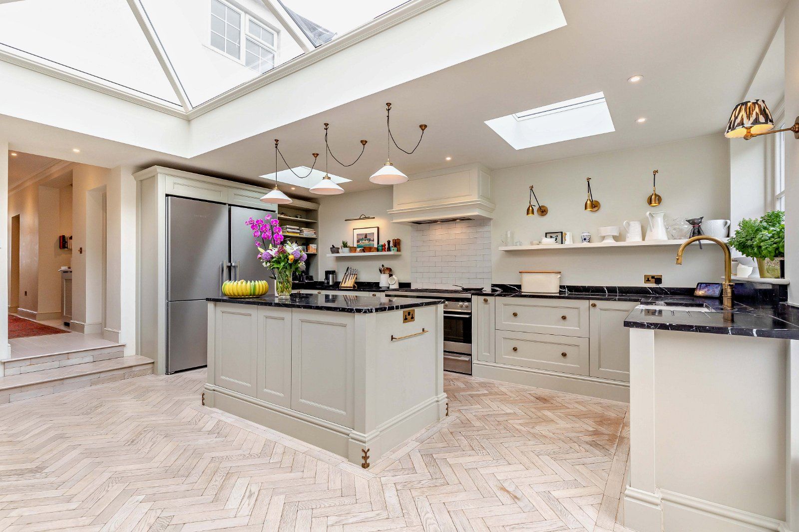 Kitchen/Breakfast