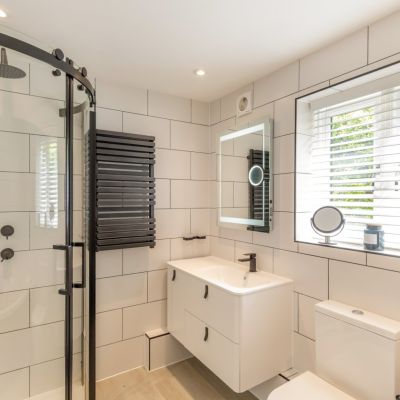 Annexe Bathroom