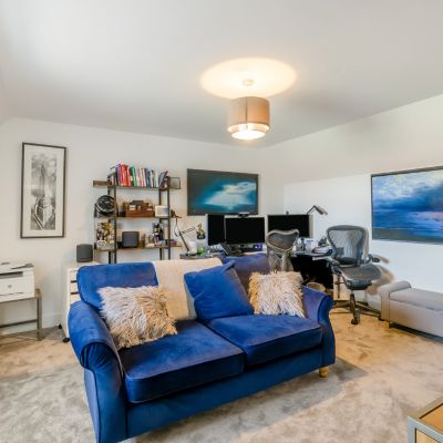 Bedroom/Study