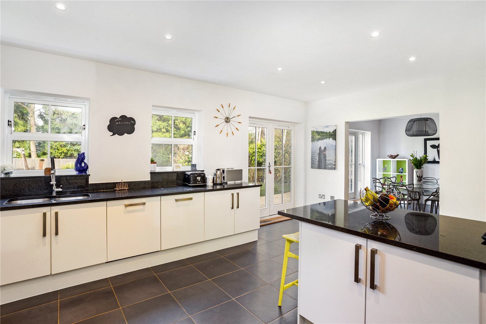 Kitchen/Breakfast