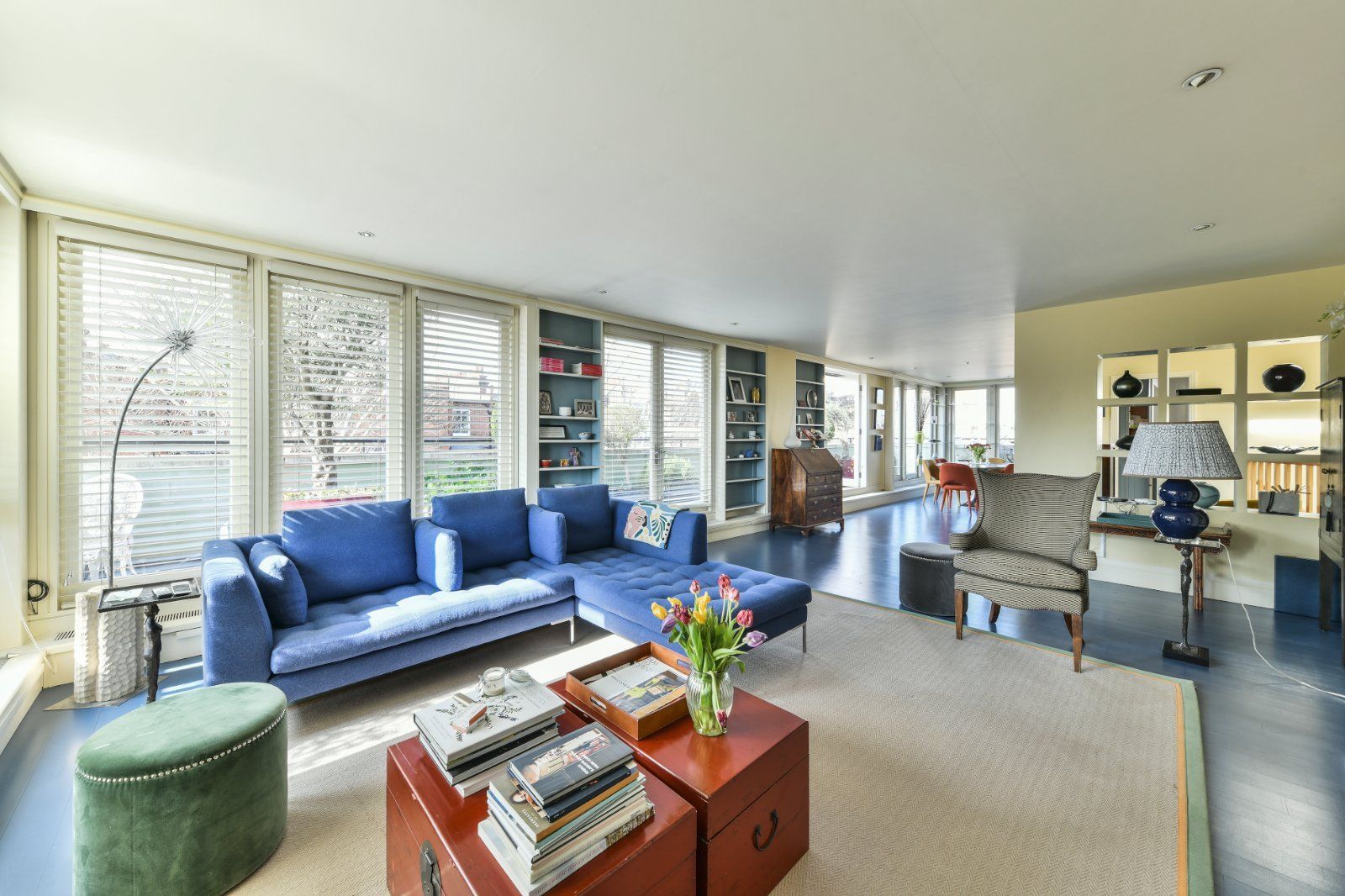 Over 42' Open Living