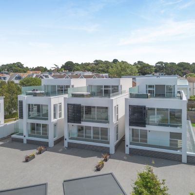 15 Salterns Way