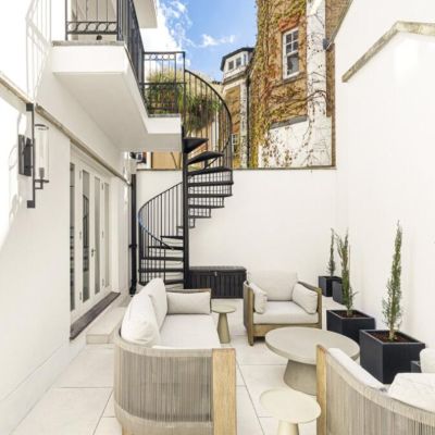 Courtyard Garden