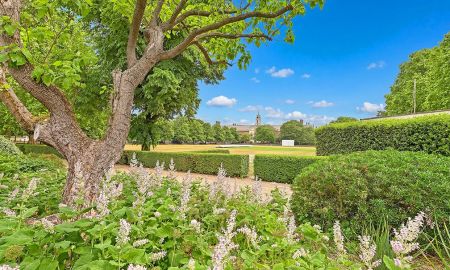 Private Gardens