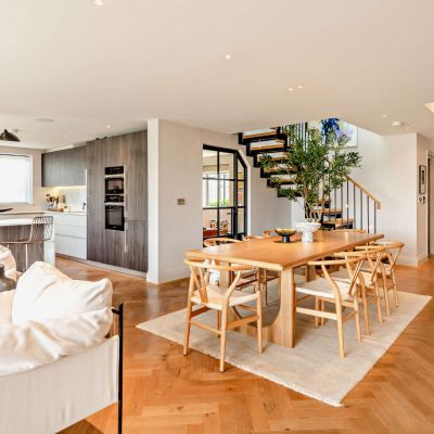 Sitting/Dining Room