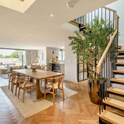 Sitting/Dining Room