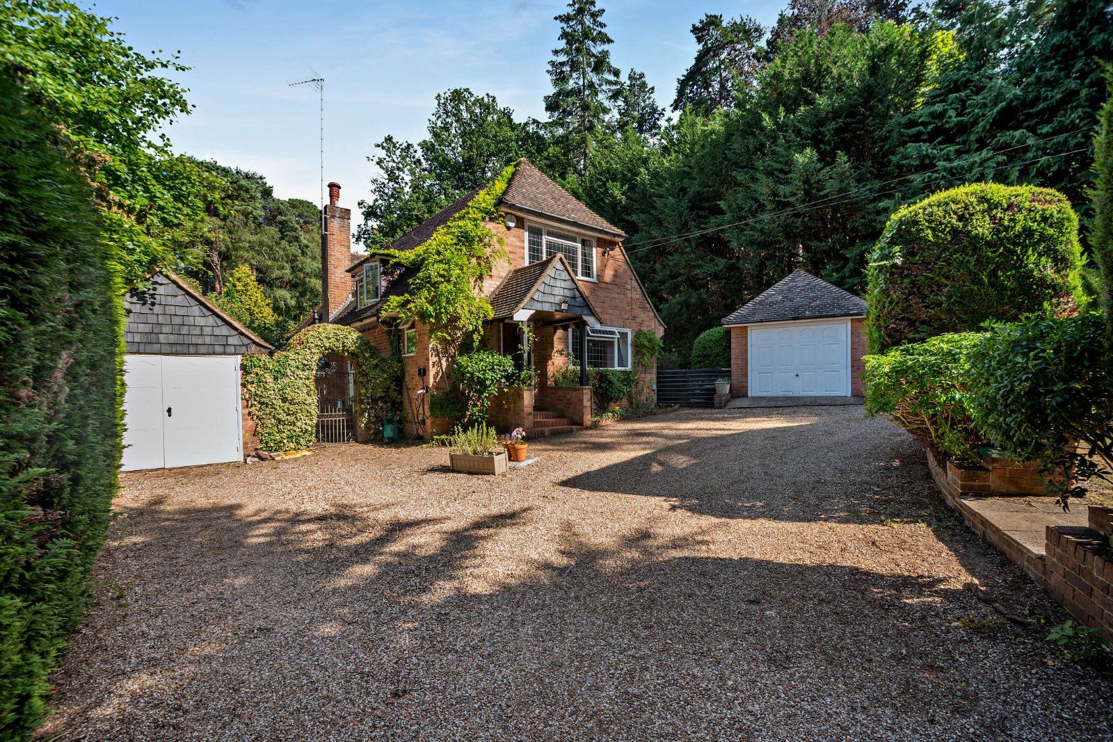 Manor Cottage