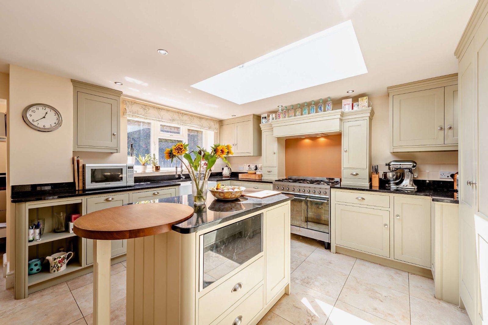 Kitchen/Breakfast