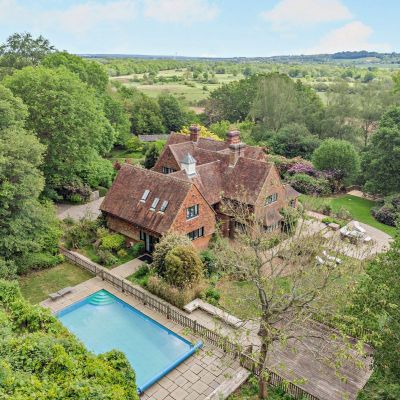 House With Pool