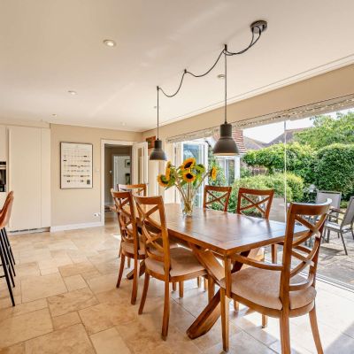 Kitchen/Dining