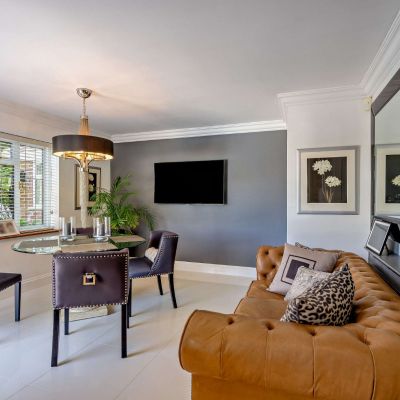Breakfast Room