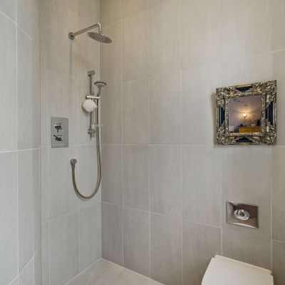 Ensuite Shower