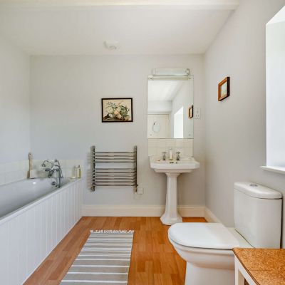 Ensuite Bathroom