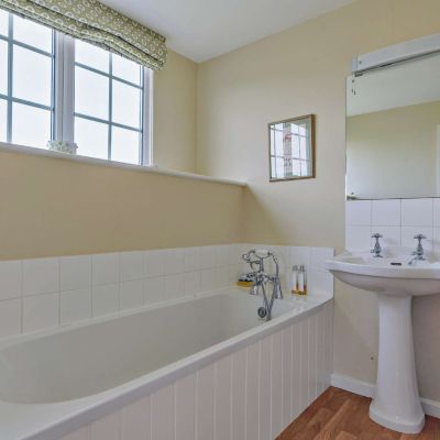Cottage Bathroom