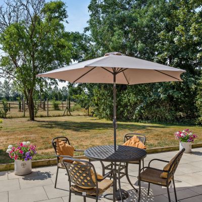 Terrace & Garden