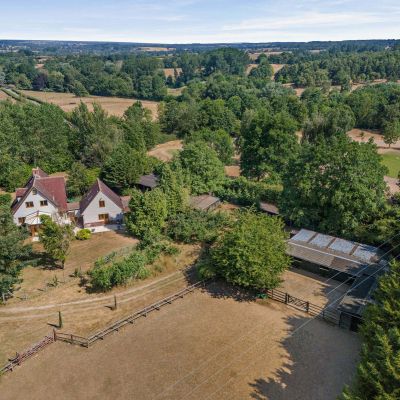Farmhouse & Stables